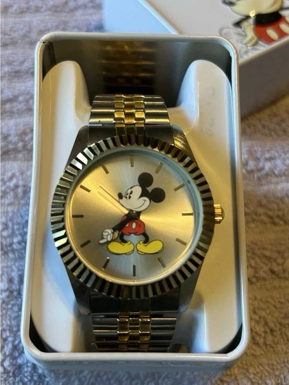 Accutime classic disney